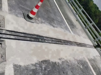 京口伸缩缝更换后浇筑材料快速结构修补料速砼的产品特点及施工流程​